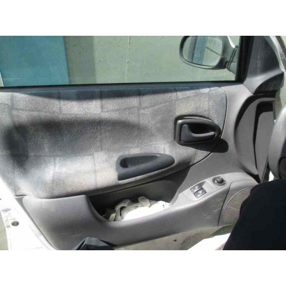 renault megane i fase 2 berlina (ba0) del año 2000