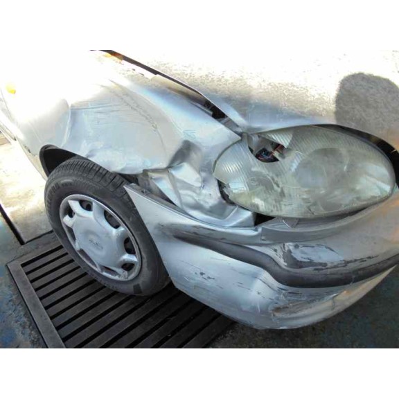 daewoo lanos del año 2001