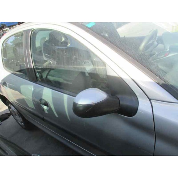 peugeot 206 berlina del año 1999