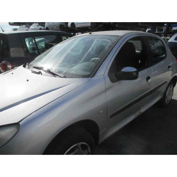 peugeot 206 berlina del año 1999