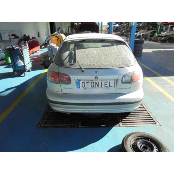 daewoo lanos del año 2001