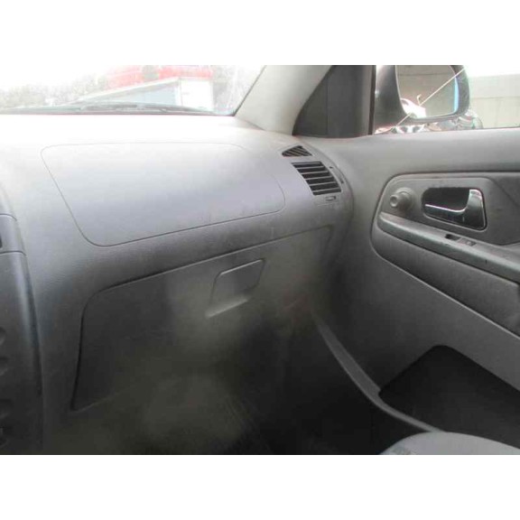 seat ibiza (6k1) del año 1999