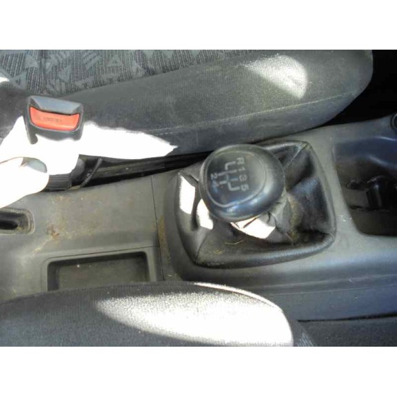 daewoo lanos del año 2001