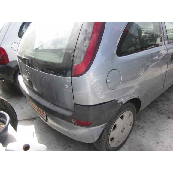 opel corsa c del año 2002