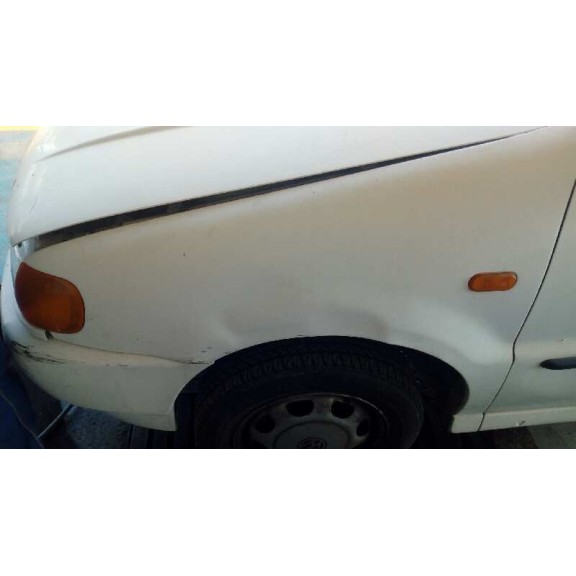 volkswagen polo berlina (6n1) del año 1995