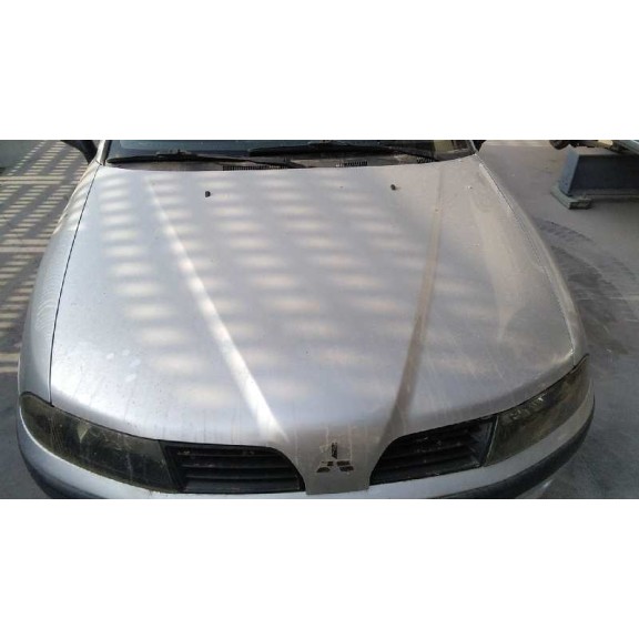 mitsubishi carisma berlina 5 (da0) del año 2003