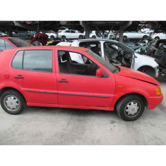 volkswagen polo berlina (6n1) del año 1996