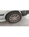 mitsubishi carisma berlina 5 (da0) del año 2003