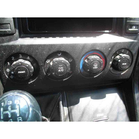 kia carnival ii del año 2002