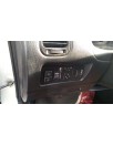 mitsubishi carisma berlina 5 (da0) del año 2003