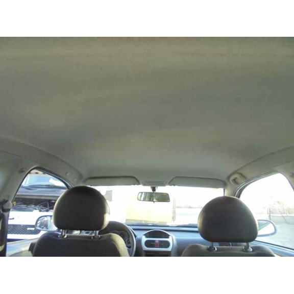 opel corsa c del año 2004