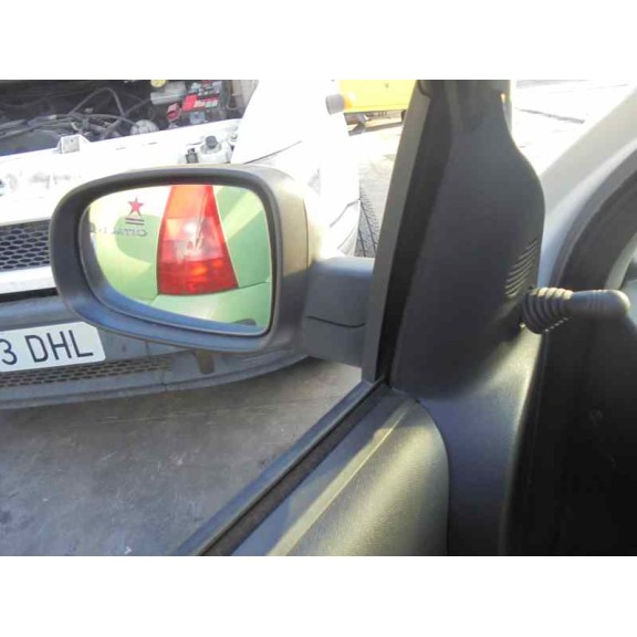 opel corsa c del año 2004