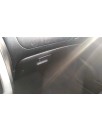 mitsubishi carisma berlina 5 (da0) del año 2003