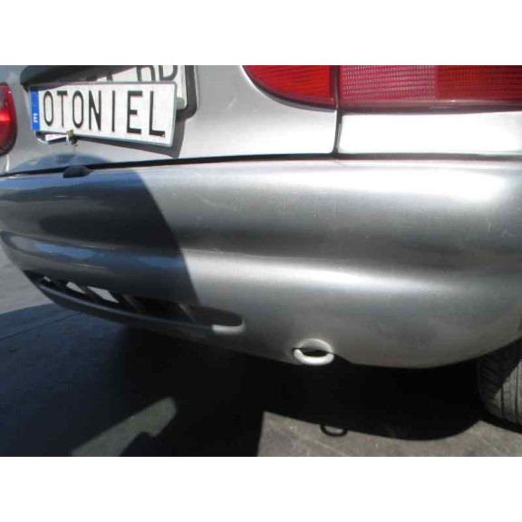 ford escort berlina del año 1998