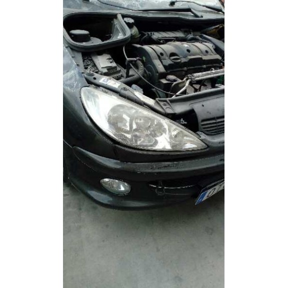 peugeot 206 berlina del año 2005