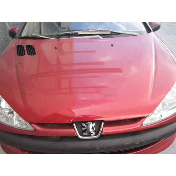 peugeot 206 berlina del año 2002