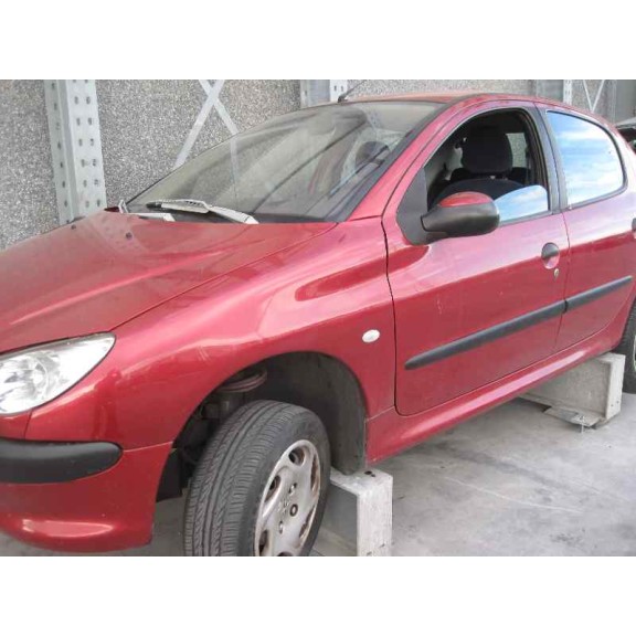 peugeot 206 berlina del año 2002