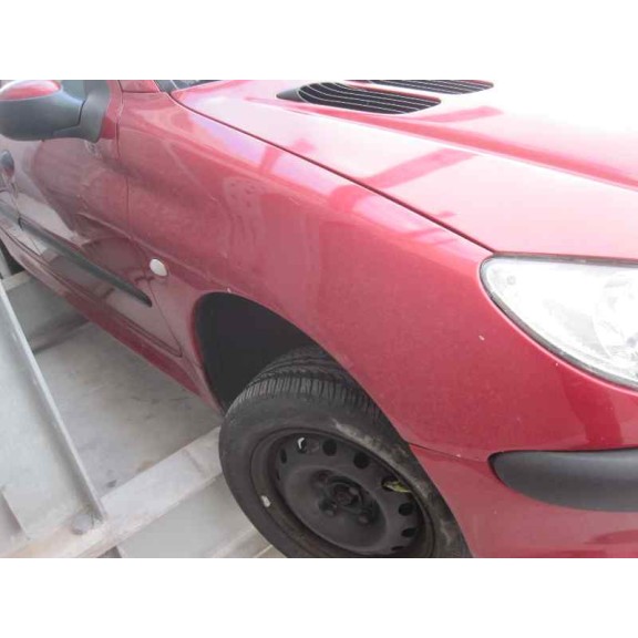 peugeot 206 berlina del año 2002