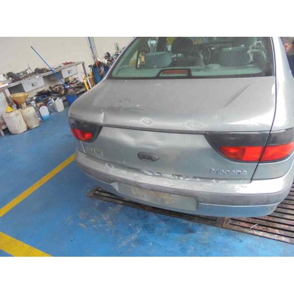 renault megane i berlina hatchback (ba0) del año 1997