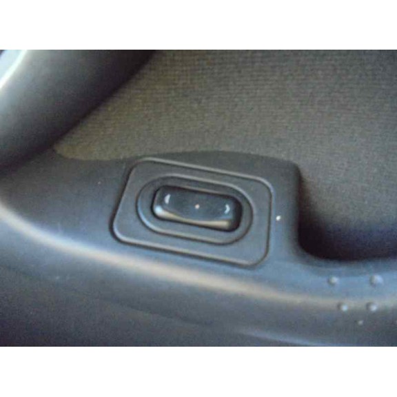 opel corsa c del año 2004