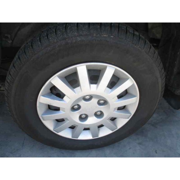 kia carnival ii del año 2002