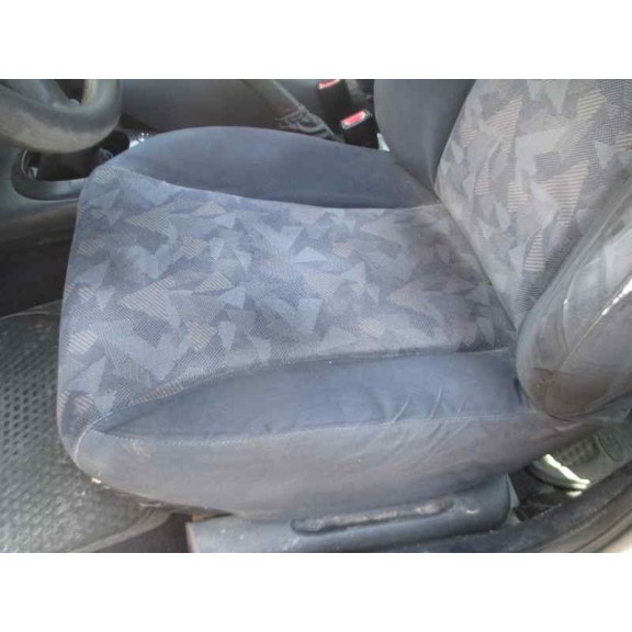 ford escort berlina del año 1998