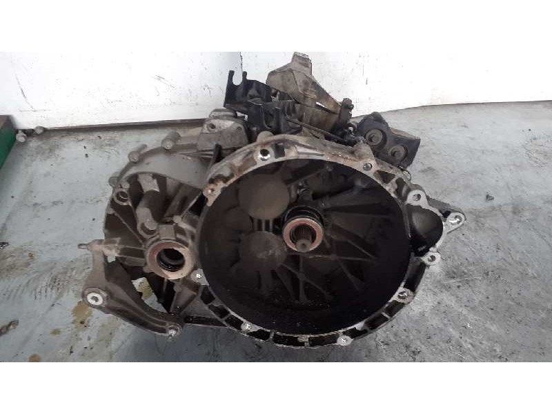 Recambio de caja cambios para volvo v50 familiar 2.0 d kinetic referencia OEM IAM 4M5R7002CD  