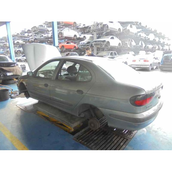 renault megane i berlina hatchback (ba0) del año 1997