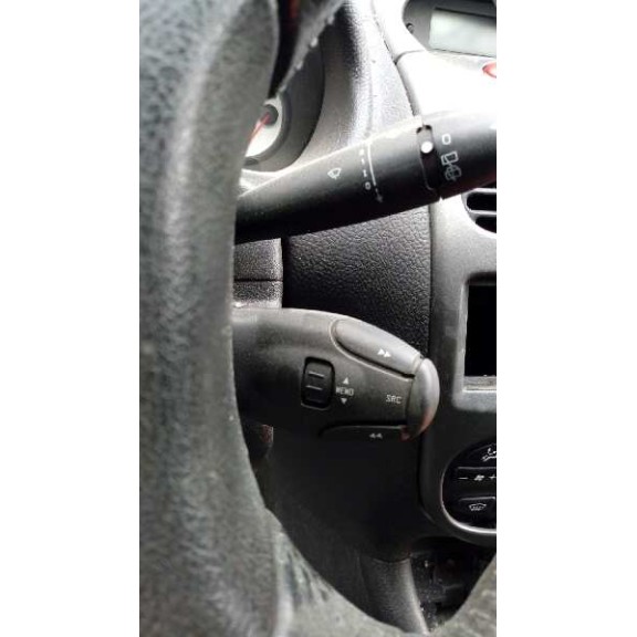 peugeot 206 berlina del año 2005