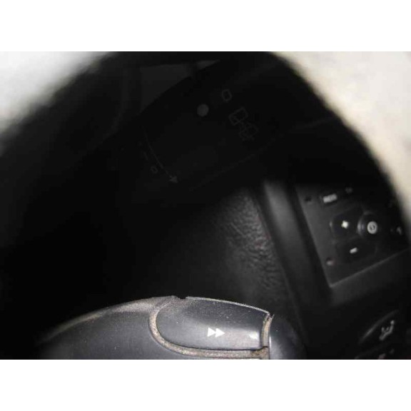 peugeot 206 berlina del año 2002