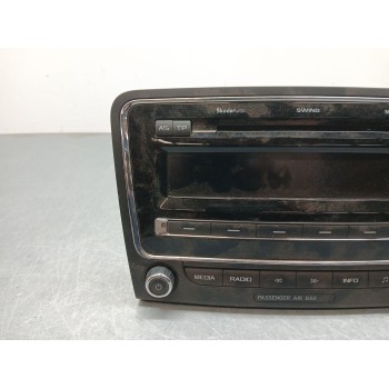 Recambio de sistema audio / radio cd para skoda superb ii (3t4) 2.0 tdi 16v referencia OEM IAM 3T0035161G  