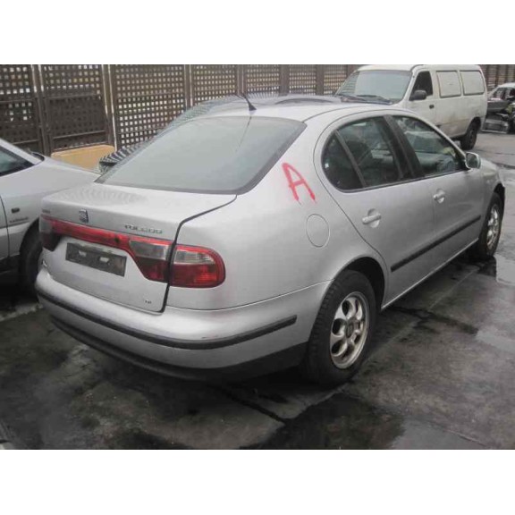 seat toledo (1m2) del año 2000