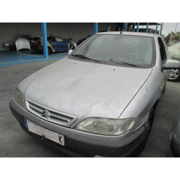 citroën xsara berlina del año 1999