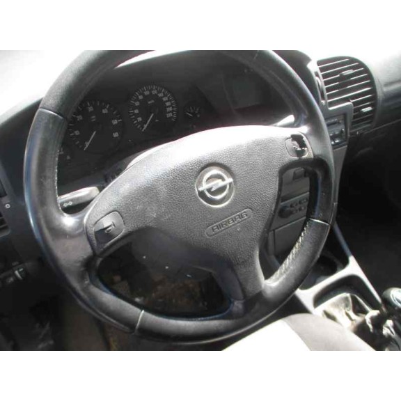 opel zafira a del año 2004