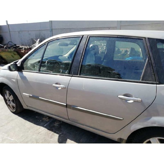renault scenic ii del año 2004