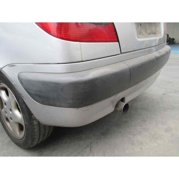 citroën xsara berlina del año 1999