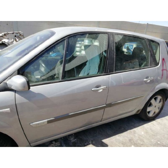 renault scenic ii del año 2004