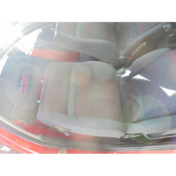 seat ibiza (6k1) del año 2001