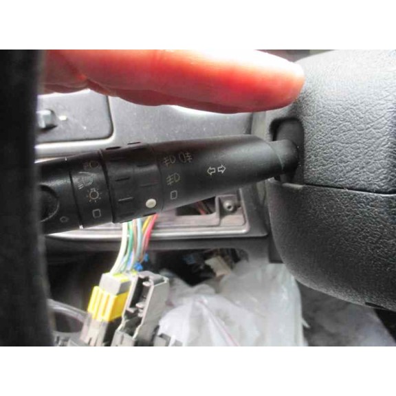 citroën xsara berlina del año 1999