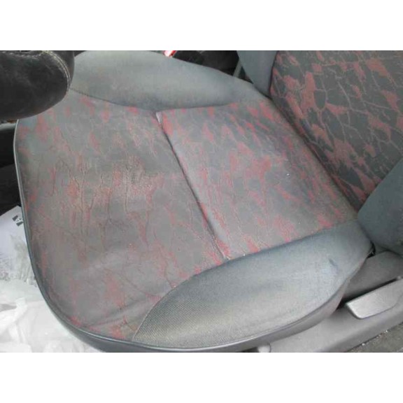 citroën xsara berlina del año 1999