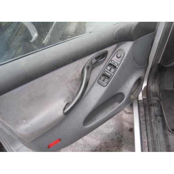 seat toledo (1m2) del año 2000