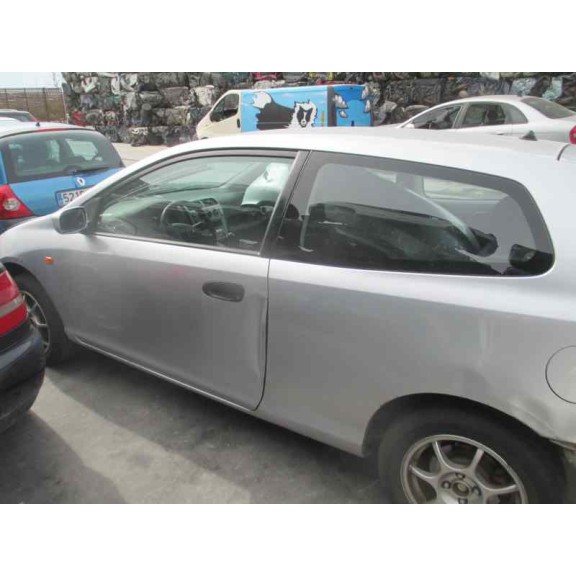 honda civic berlina 3 (ep1/2) del año 2002