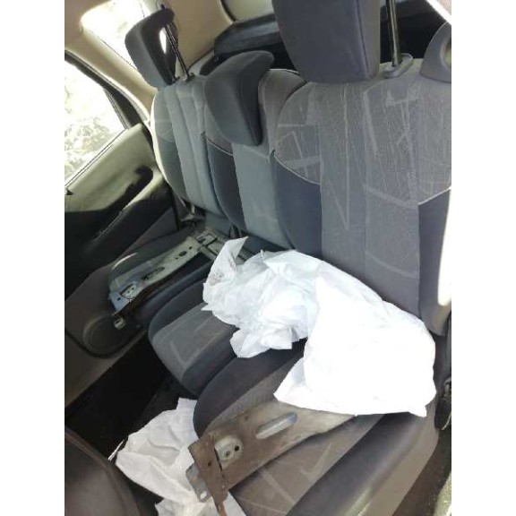 renault scenic ii del año 2004