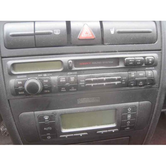 seat toledo (1m2) del año 2000