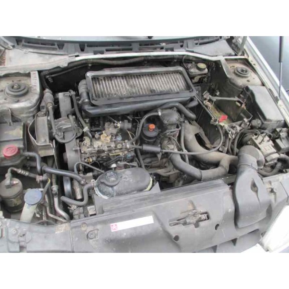 citroën xsara berlina del año 1999