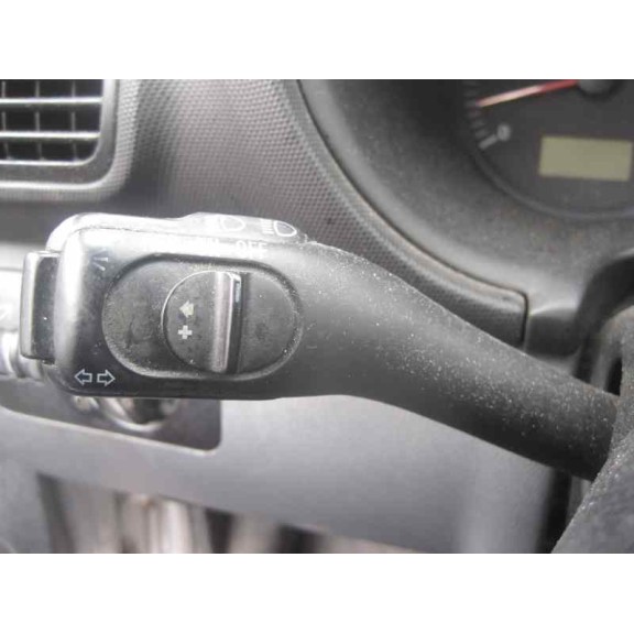 seat toledo (1m2) del año 2000