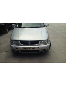 volkswagen polo berlina (6n1) del año 1999