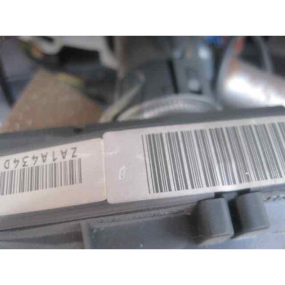 peugeot 206 berlina del año 2002