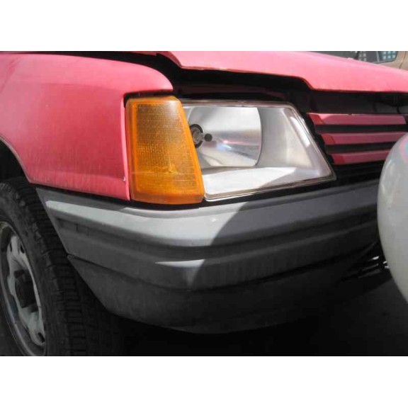 peugeot 205 berlina del año 1986