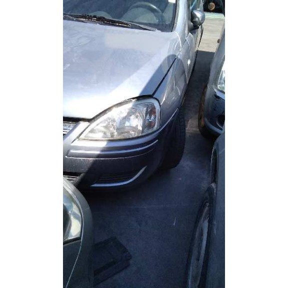 opel corsa c del año 2004